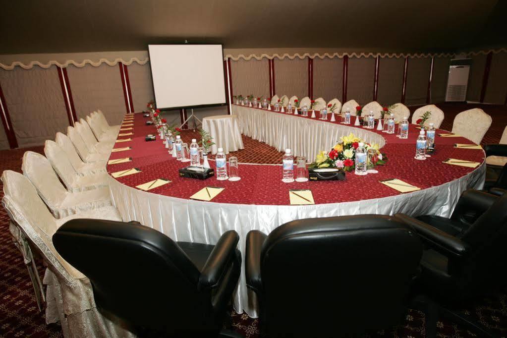 Hotel Dammam Exteriér fotografie
